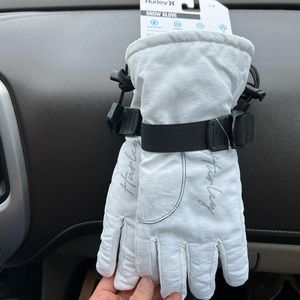 NWT Hurley snow gloves